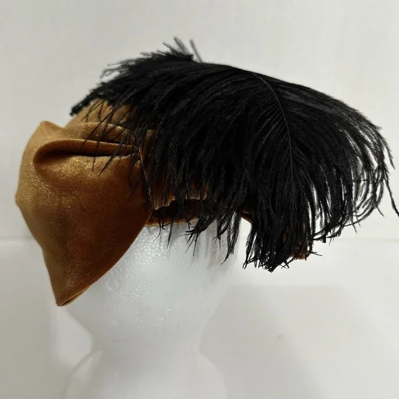 Elsie Massey Vintage Fascinator Hat w/ Flowers  display picture 1